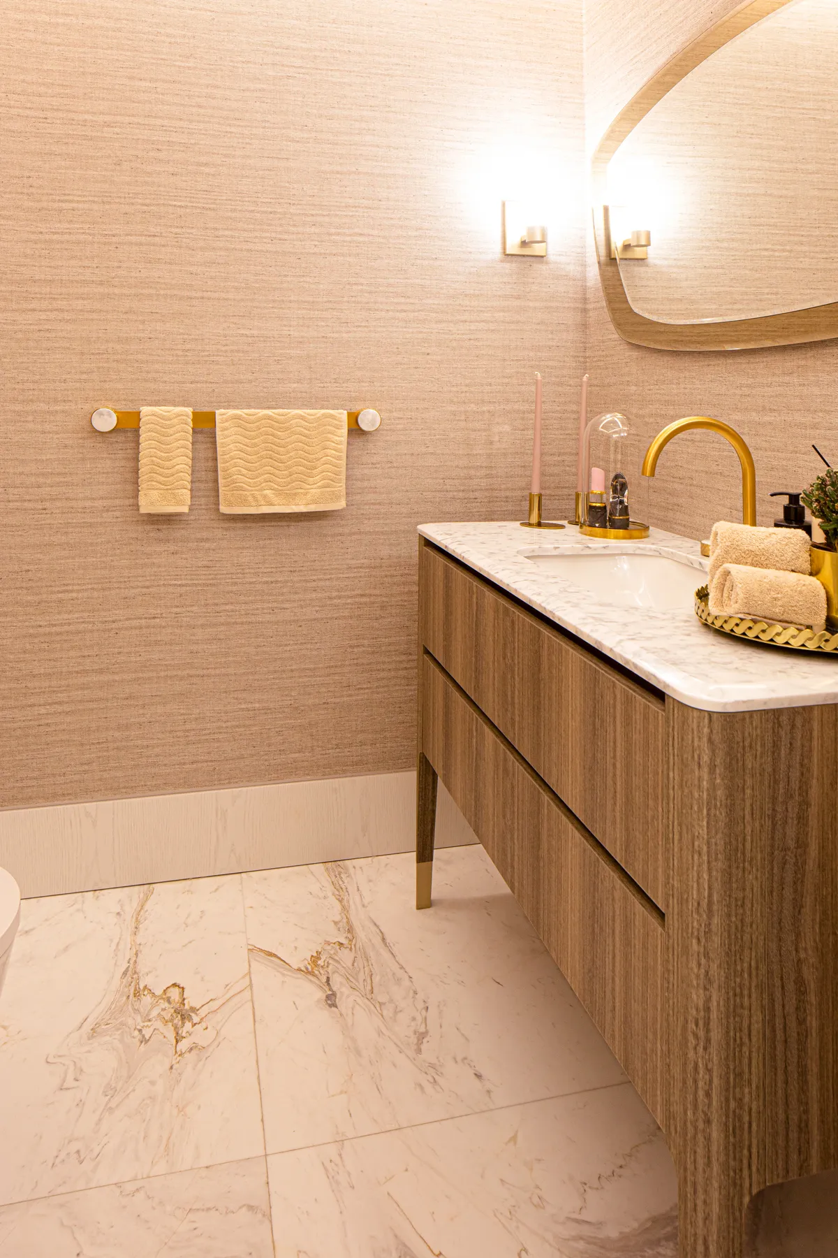 Calacatta Lucina Extra 11