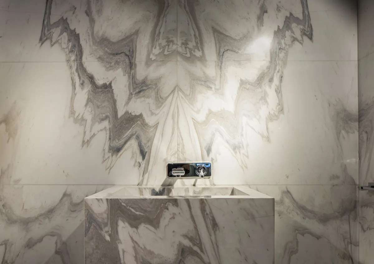 Calacatta Lucina Extra 8